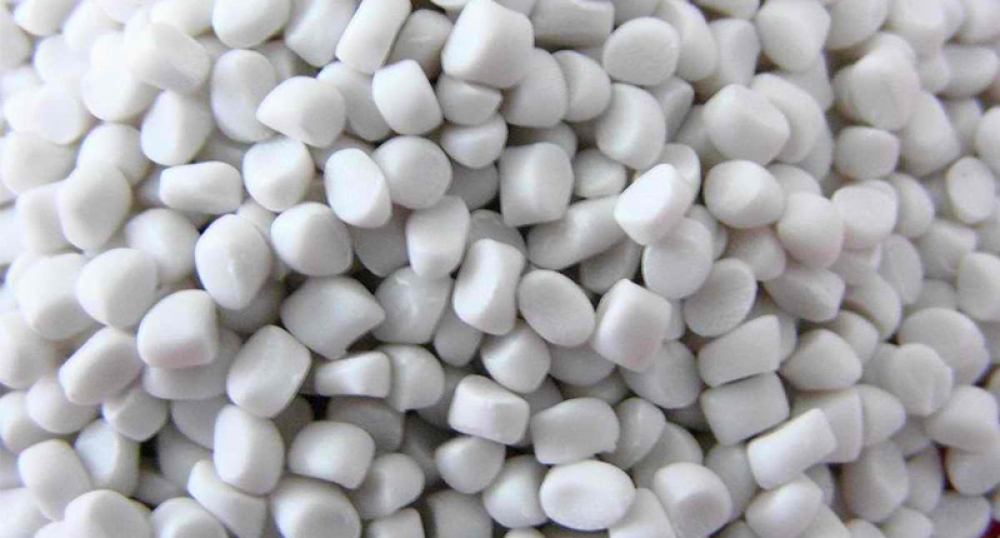 Filled Polymer s/ Compounds and Master Batches